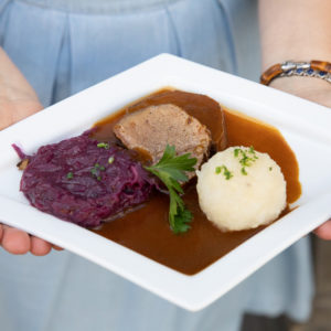 Sauerbraten mit Klößen im Ratskeller Altenburg